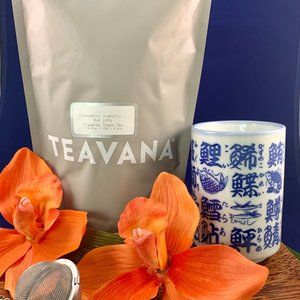 Teavana Strawberry Grapefruit Xue Long Green Tea 8oz.